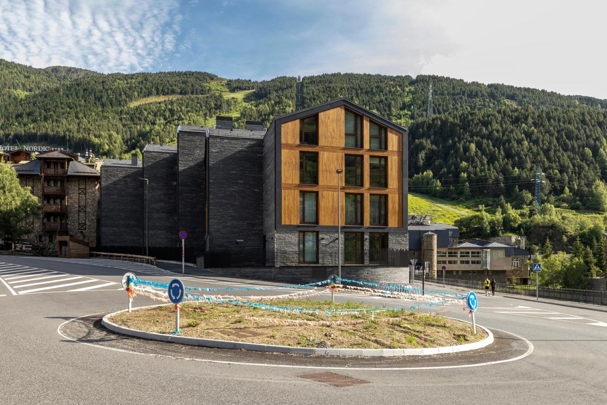 Un Diamante De Montana L A Pie De Pistas De Esqui - Gimnasio - Sauna - Piscina L 6Pax L By Bonesvacances El Tarter Extérieur photo